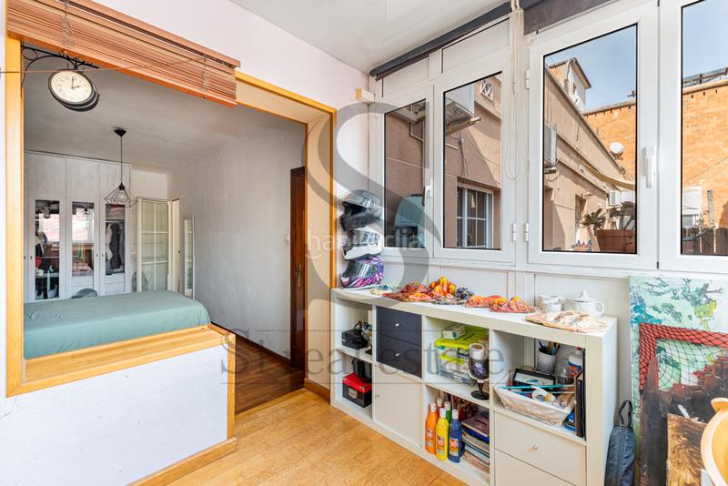 Foto d99ea00b-8a60-41a9-8699-eea8f00364c0. Dachwohnung mit heizung in Congrés - Indians Barcelona