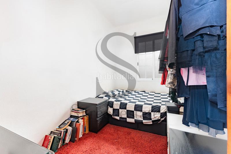 Foto f3e2f91c-7b4f-4760-93e8-68f5c2b0788b. Dachwohnung mit heizung in Congrés - Indians Barcelona