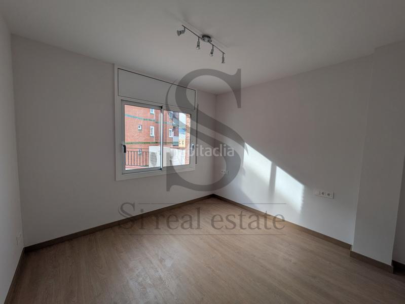 Foto bc1b8606-5b38-4c31-a4e3-91c5b8a7e968. Affitto attico con riscaldamento in Sant Andreu de Palomar Barcelona