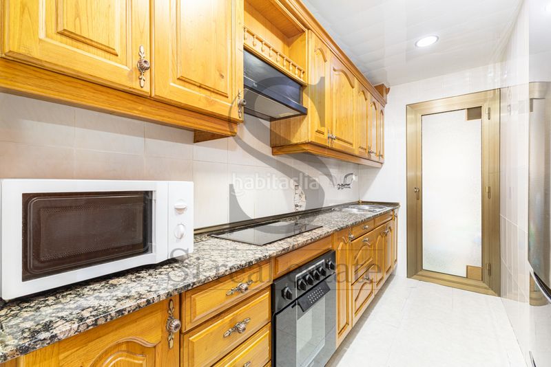 Foto 61b11095-2ed3-4f67-82a3-adecabd04c17. Piso en Carmel Barcelona