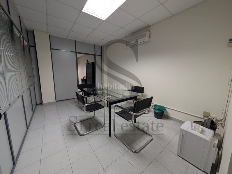 Foto 3a5f965a-b630-455a-a274-1c8efb40588e. Local comercial a Sant Andreu de Palomar Barcelona
