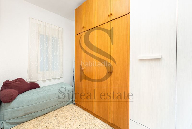 Foto 469d6494-06d4-4c96-9e23-5cbe54a1ae08. Pis a El Camp de l´Arpa del Clot Barcelona