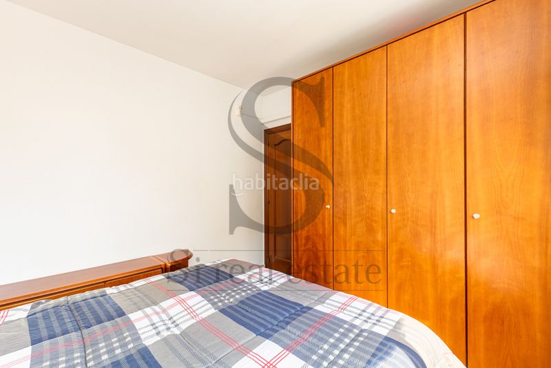 Foto a34f050b-db57-4b79-bbd6-d6bcadc79294. Pis a El Camp de l´Arpa del Clot Barcelona