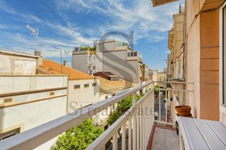 Flat in Carrer de Montpeller