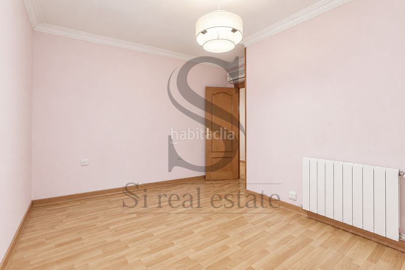 Foto ddc6486a-9743-41d4-8d63-196e27d0f301. Piso en Sant Andreu de Palomar Barcelona