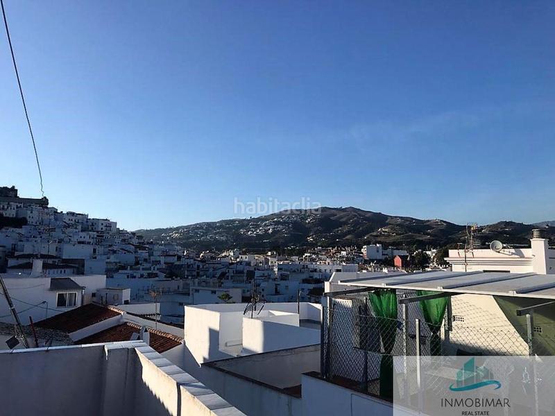 Foto 4c747668-ea1d-4cc2-89db-003a8e501fd1. Casa  en Centro Salobreña