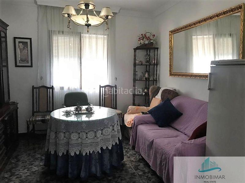Foto 6eb246c9-d0f5-427f-b3e9-fbdda7c93a15. Casa  en Centro Salobreña
