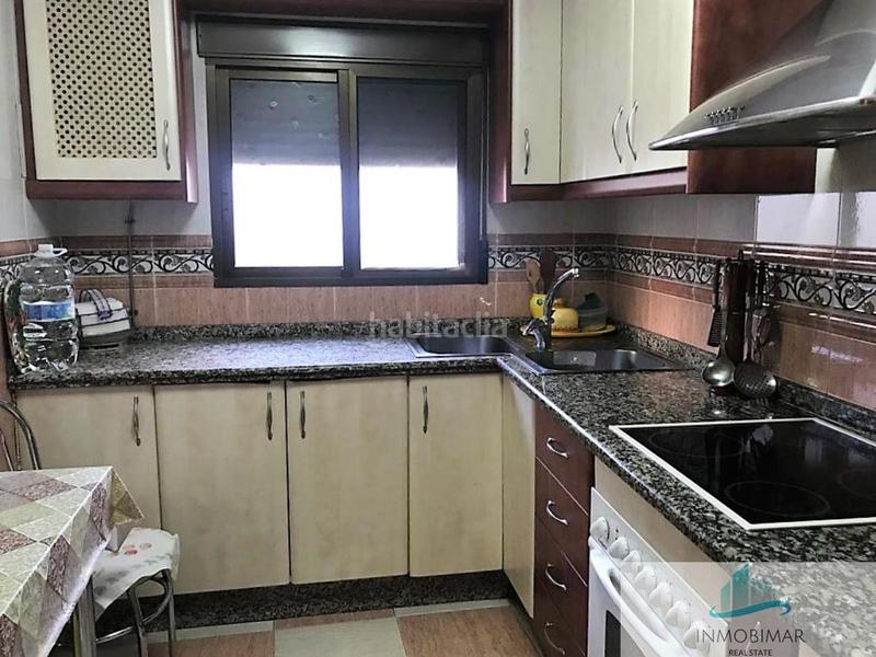 Foto 9ea02e3a-4bdc-46c1-a748-094adbad4d9b. Casa  en Centro Salobreña