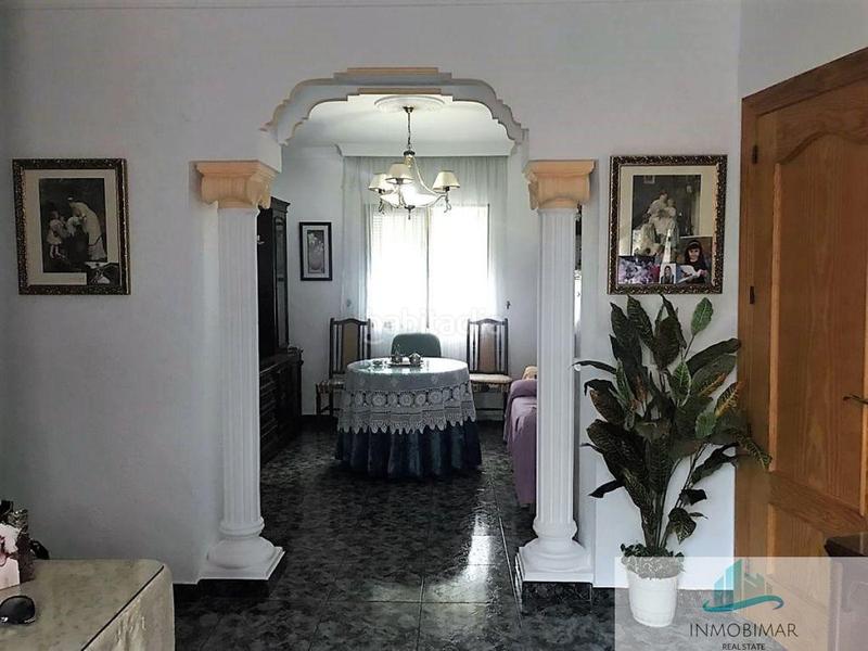 Foto e65e8750-1cdc-44af-b038-087de6cae174. Casa  en Centro Salobreña