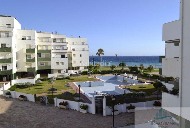 Foto 3d5d5175-b774-468c-afaa-c0df21f0f83d. Pis amb piscina a Salobreña costa Salobreña
