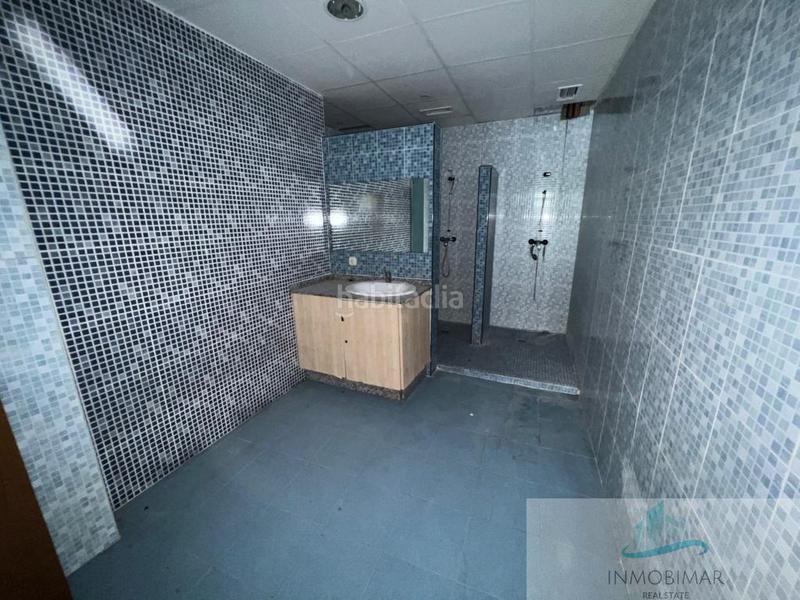 Foto cb3349bc-0362-477e-b706-9ffd56987185. Local comercial a Centro Salobreña