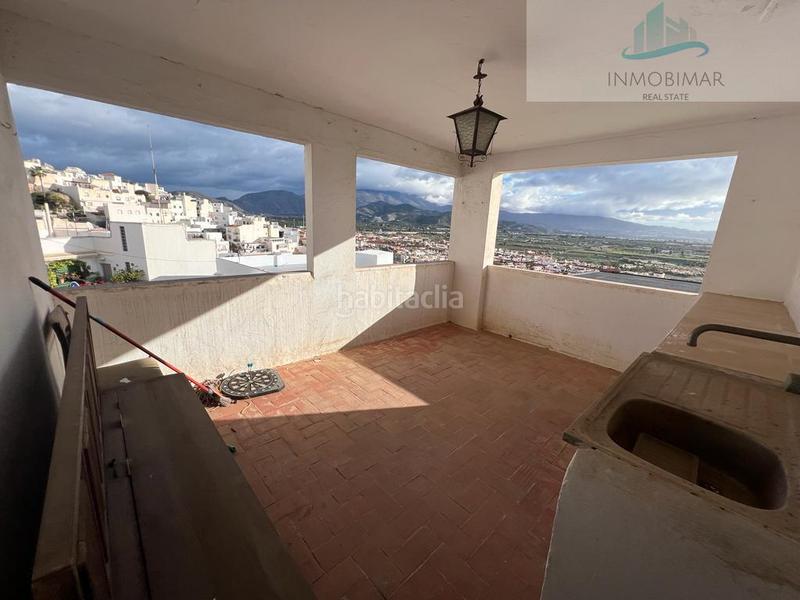 Foto 507445ac-9fd8-484a-8799-58f935c770c4. Casa  en Centro Salobreña