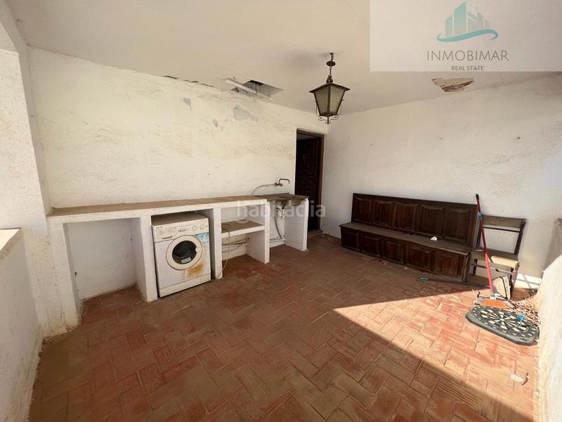 Foto d5736810-a706-4def-80d5-7b6363845fcf. Casa  en Centro Salobreña