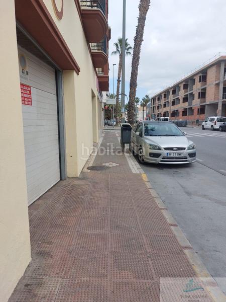 Foto 90a3063d-adc6-4544-89f0-ee395f004748. Local comercial a Centro Salobreña