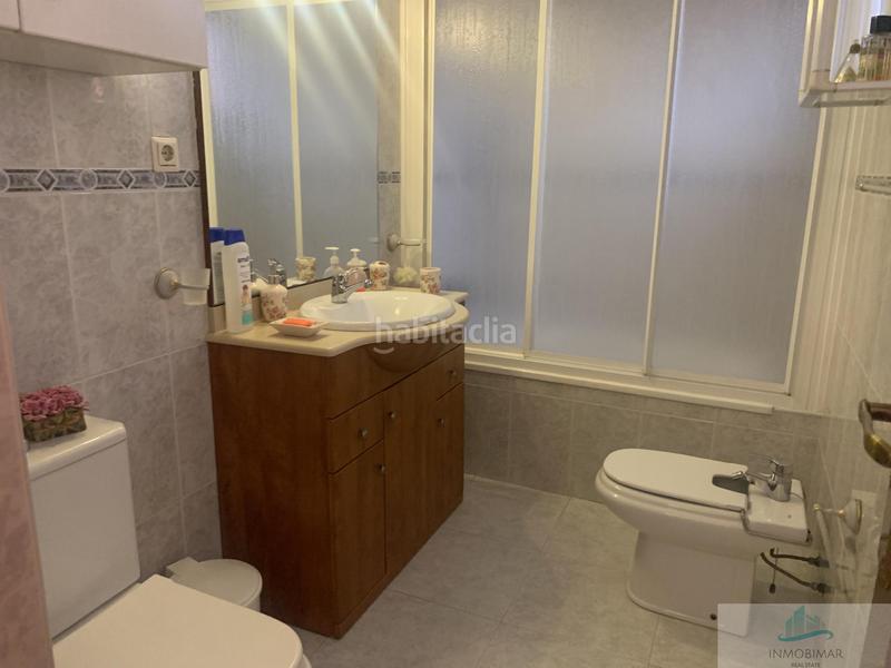 Foto 095aeb60-6f1e-4d44-b0ce-224e5db3bbcc. Semi detached house with parking in Torrenueva Motril