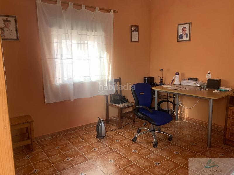 Foto 93d68cda-d82f-4930-92d0-4cea69a71850. Semi detached house with parking in Torrenueva Motril