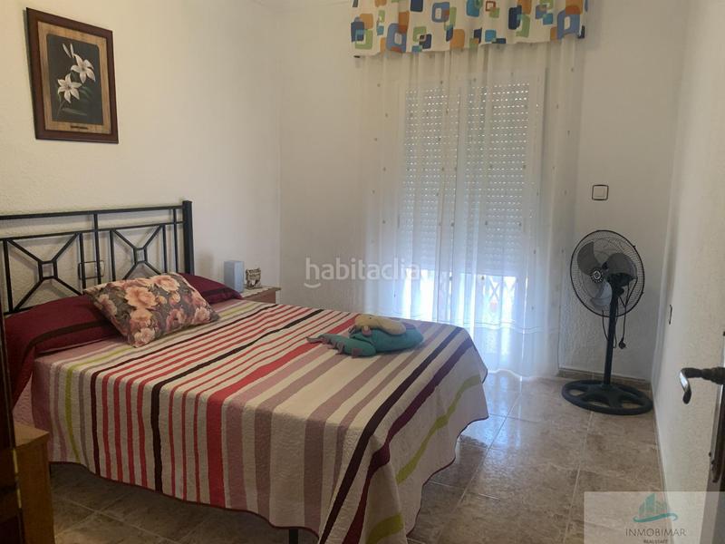 Foto b725edf0-5caf-48b9-9d4c-ef26c5c45282. Semi detached house with parking in Torrenueva Motril