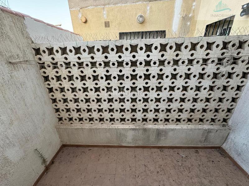 Foto f834e296-d735-447c-9d47-fb4ba69e7b23. Casa a schiera con parcheggio piscina in Salobreña costa Salobreña
