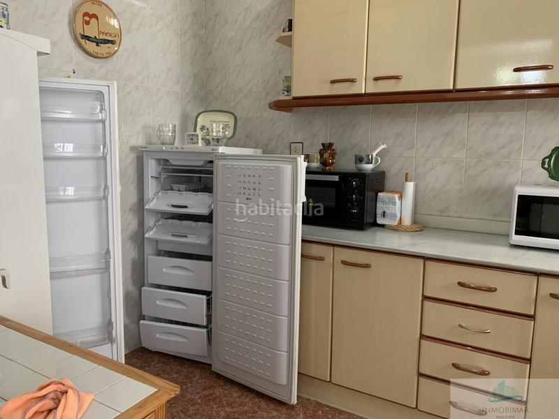 Foto f9118f46-f0a4-4959-9200-94a8d43403e6. Casa  en Centro Salobreña