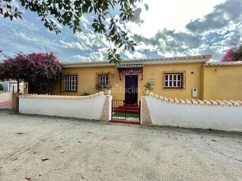 Foto 5ce812c7-60b8-4787-86ef-4f69806d3bd8. Xalet amb aparcament piscina a Monte los Almendros - El Pargo - Costa Aguilera Salobreña