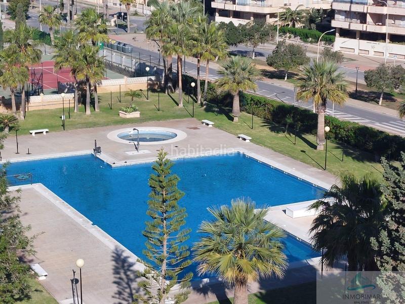 Foto 7dc7a92e-a9f3-441b-a943-5bab53b5df3b. Ático tu refugio ideal en primera línea de playa en Salobreña