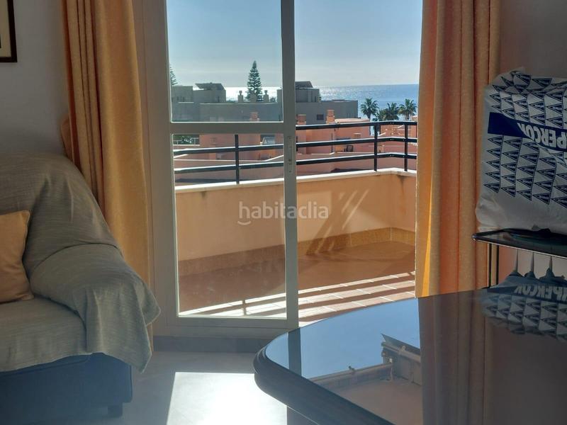 Foto 87ddecfc-1e52-4d33-95dd-51b4f8d1b195. Ático tu refugio ideal en primera línea de playa en Salobreña