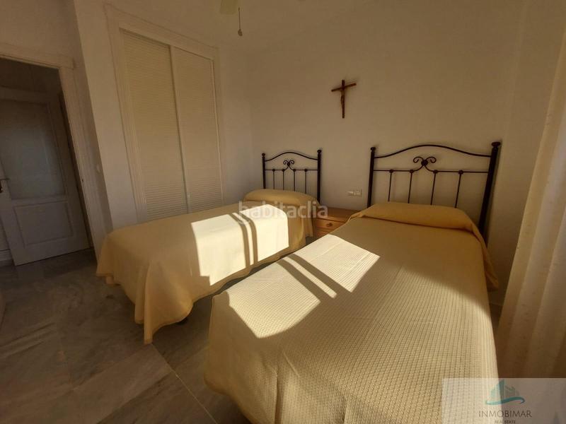 Foto 979f0933-6f50-4106-8627-a119d7ac1984. Ático tu refugio ideal en primera línea de playa en Salobreña