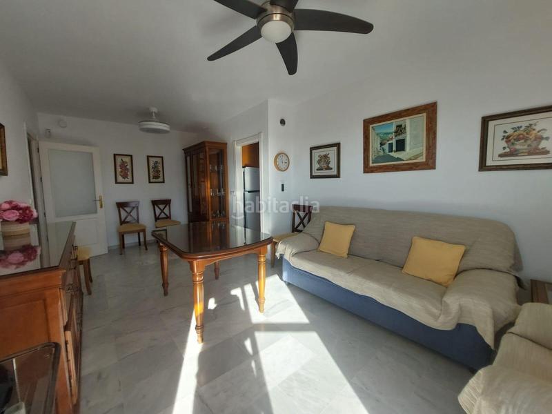 Foto e0ef19c3-0927-467f-99ab-c5be778e8efc. Ático tu refugio ideal en primera línea de playa en Salobreña