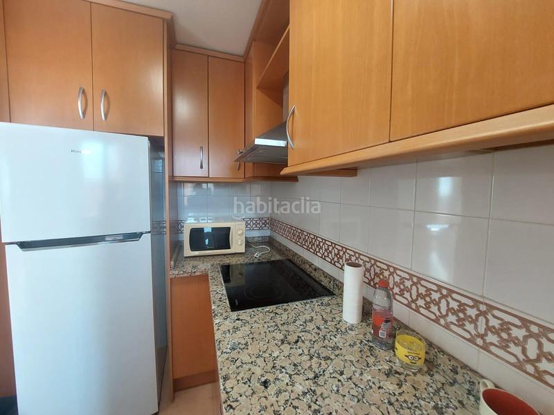 Foto f0c26eb9-803c-48c7-a284-471df64b4e71. Ático tu refugio ideal en primera línea de playa en Salobreña