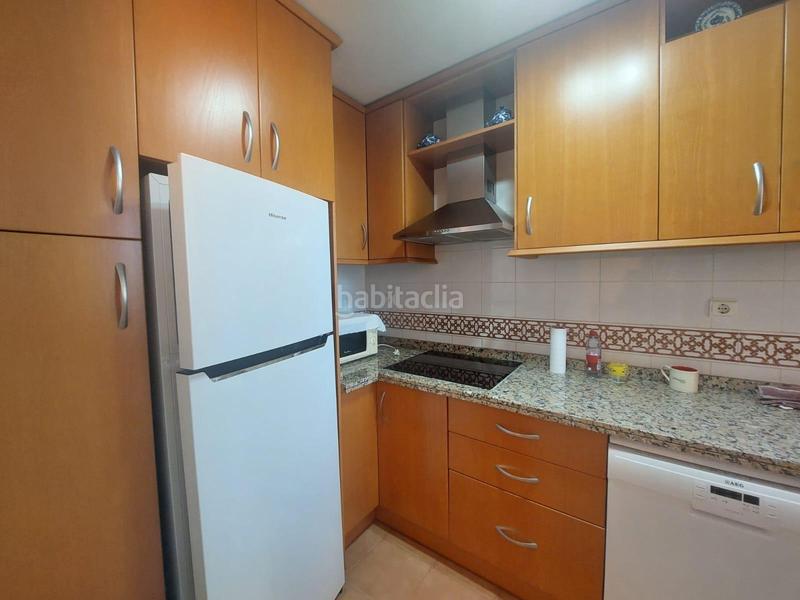 Foto f394fbab-281b-4787-8c71-3799ae6ed6a5. Ático tu refugio ideal en primera línea de playa en Salobreña