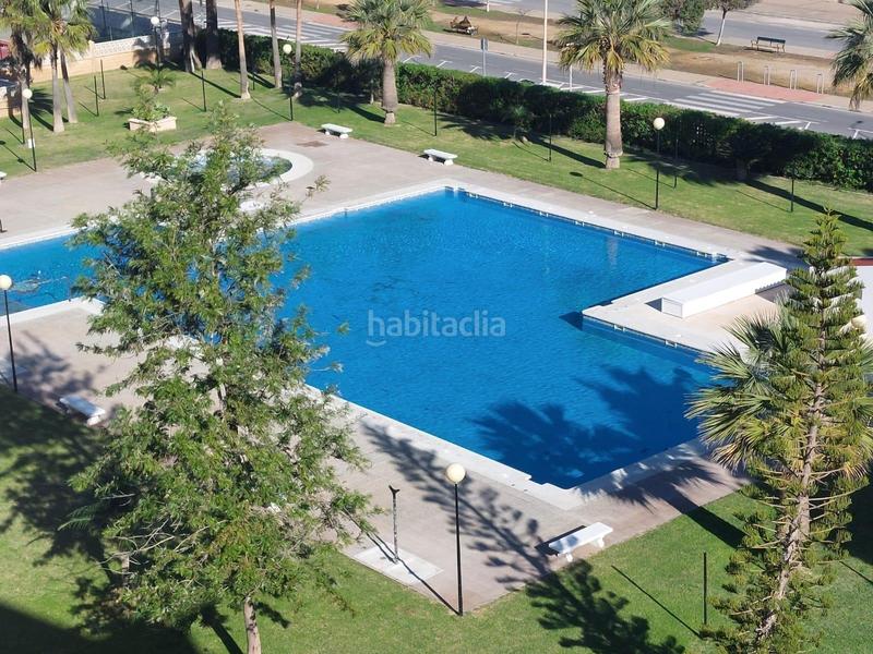 Foto f94fbea5-4961-4fbc-8f48-636126fd9c53. Ático tu refugio ideal en primera línea de playa en Salobreña