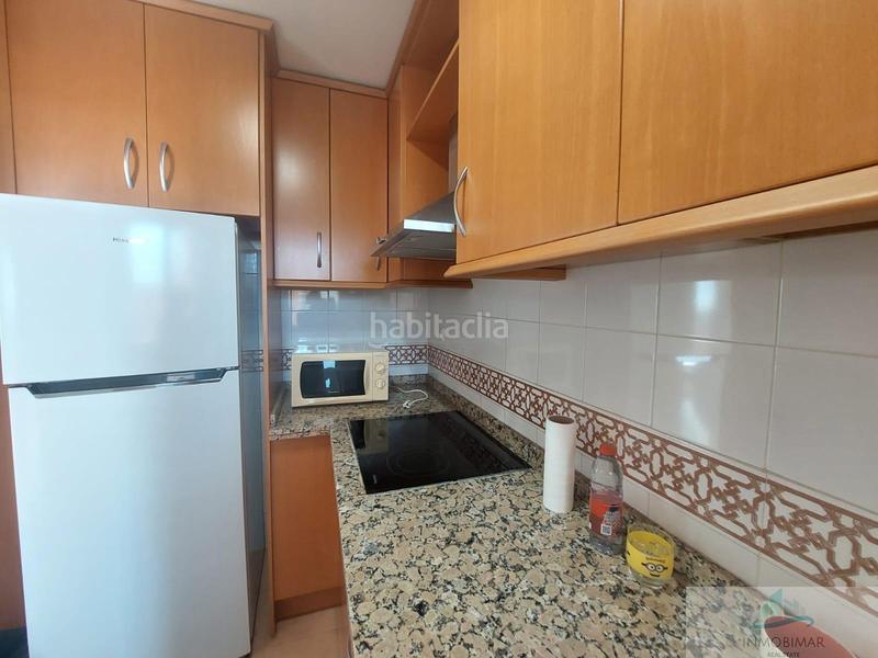 Foto fbaa4690-c371-4f37-ae2c-95088c990923. Ático tu refugio ideal en primera línea de playa en Salobreña