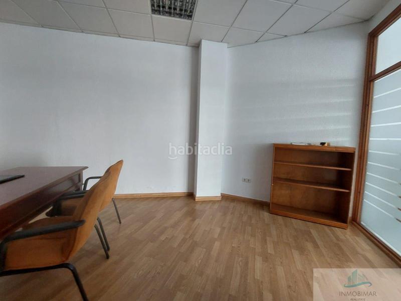 Foto f911591c-4fe1-437d-8204-87f09f91ef50. Local comercial en Centro Salobreña