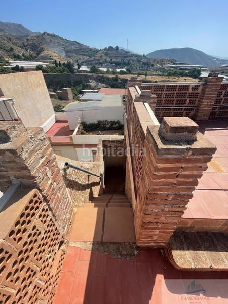 Foto 704928a7-6c41-486e-a121-6dc54d136552. Maison avec piscine dans Molvízar