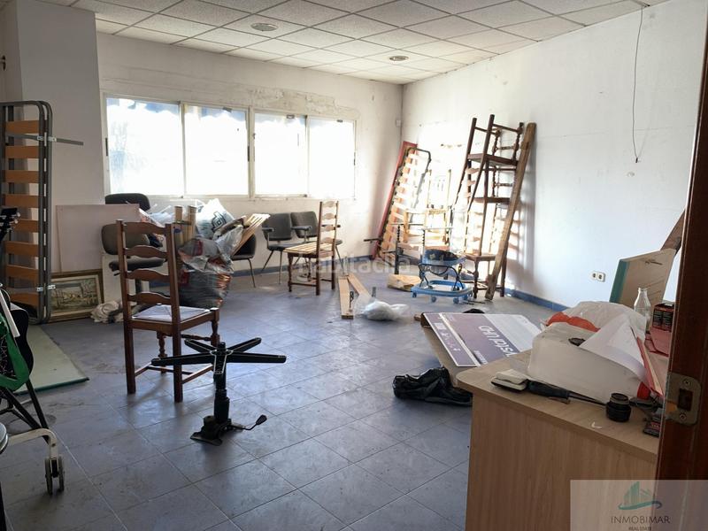 Foto 94f304ea-c756-4600-a1ad-8520e4c12434. Bâtiment à usage industriel dans Centro Salobreña