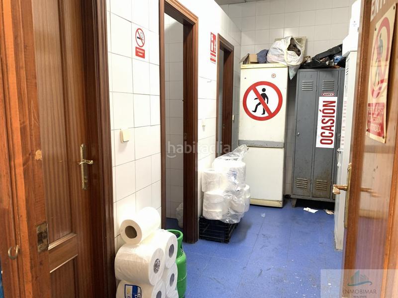 Foto aa230be8-9b45-4d6a-b147-f091192fd750. Capannone industriale in Centro Salobreña