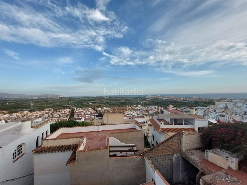 Foto 8ee116d7-f537-4cec-8110-2de242d28328. Casa a Centro Salobreña