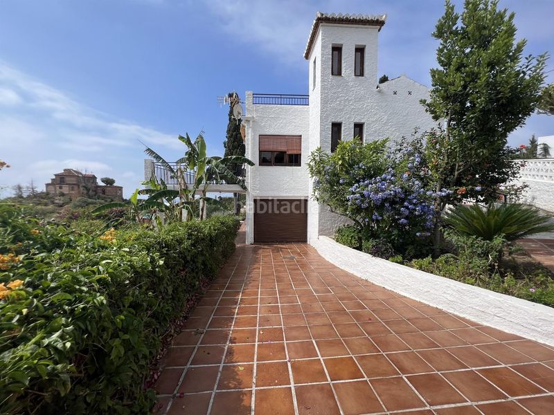 Foto 96f0e473-65d0-49ac-8d6b-717e86a2a2b1. Chalet avec parking piscine dans Monte los Almendros - El Pargo - Costa Aguilera Salobreña