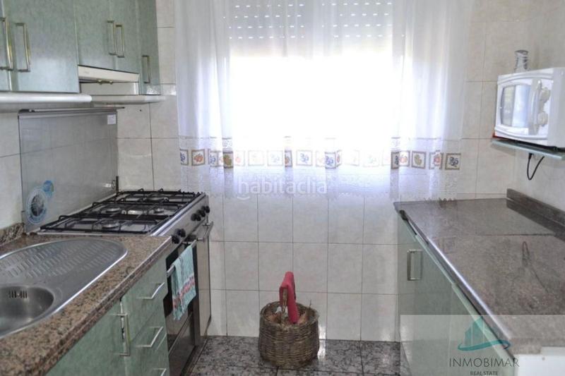 Foto fb461bd0-baed-4b5c-85a1-a71bf8ad7f4b. Masía en Centro Salobreña