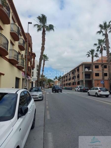 Foto b85ea572-37d1-4a6a-865c-ccbf2d4aa270. Local comercial a Centro Salobreña