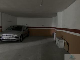 Aparcament cotxe a Centro