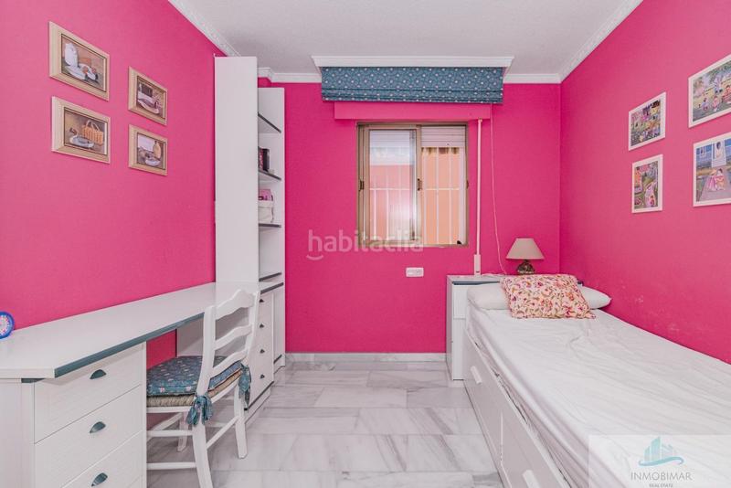 Foto ebe76c3e-5a8b-41de-81eb-549044eedff9. Chalet en Salobreña costa Salobreña