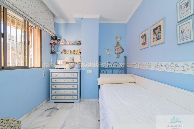 Foto f67c13db-1cd4-4d8d-9944-c69f1f58343d. Chalet en Salobreña costa Salobreña
