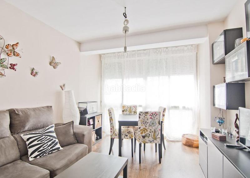 Foto 05dd6e7c-3e2d-4685-aba3-c73a41b55001. Flat in Motril ciudad Motril