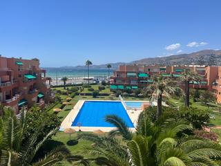 Àtic a Maritimo 9. Espectacular dúplex en primera línea de playa en salobreña