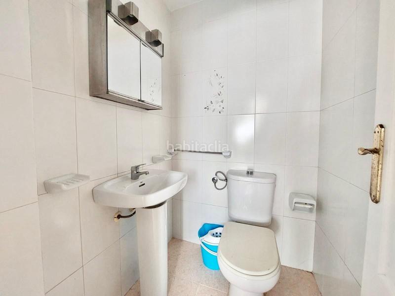 Foto ee6ea982-b149-4ab7-a4a7-5f246c5032a5. Casa amb aparcament piscina a Salobreña costa Salobreña