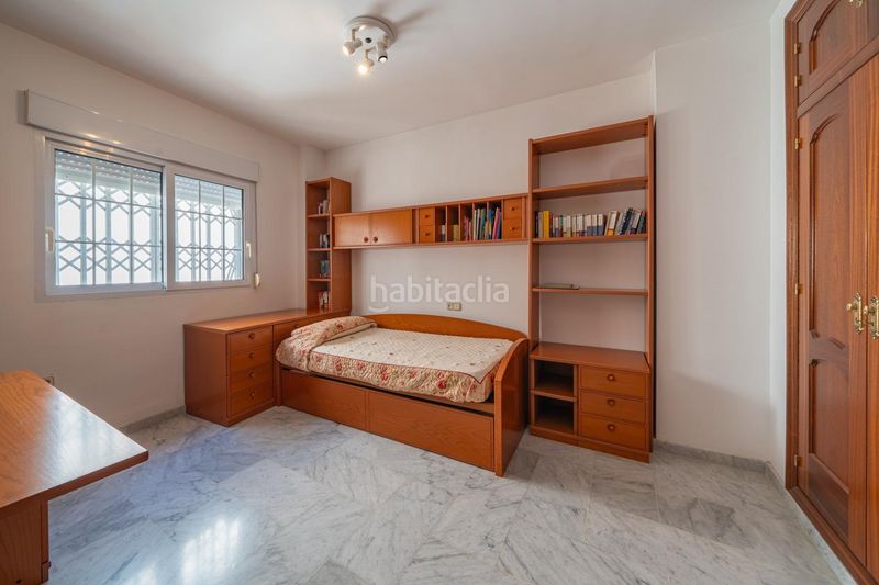 Foto 994f509a-eda9-43b0-8f74-62b556f9e463. Àtic a Motril ciudad Motril