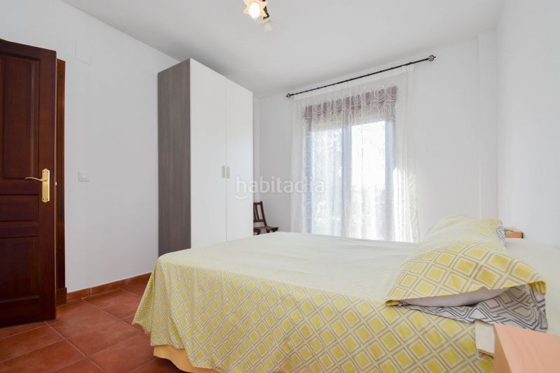 Foto 7a5fc3a0-101e-41e6-88ae-b19fc551280a. Xalet a calle calle ur el puntal - g-1 7-b a Padul