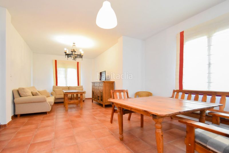 Foto 8e3c137c-7b50-4378-8a7c-84c4310d7909. Xalet a calle calle ur el puntal - g-1 7-b a Padul