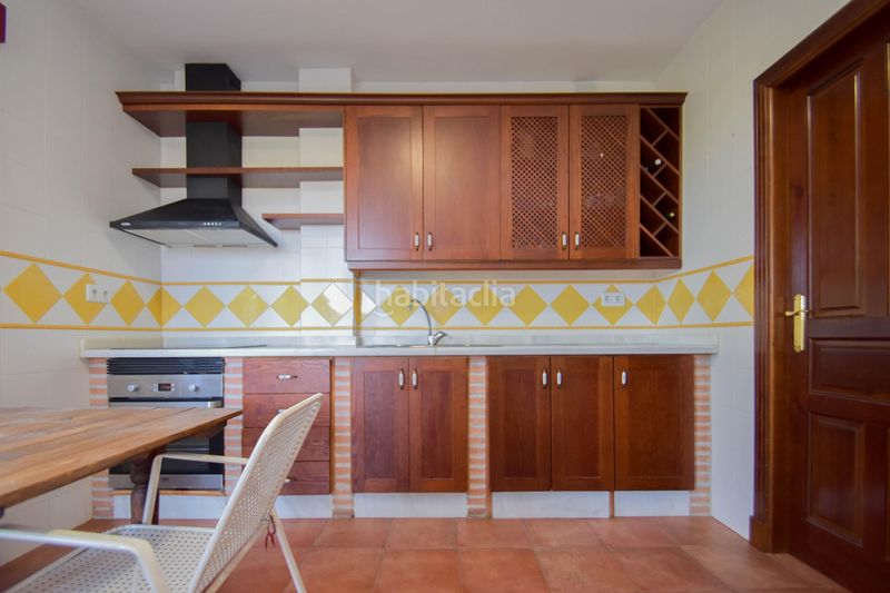 Foto e9433af5-c2c6-41c8-aaae-0bff396aa52a. Xalet a calle calle ur el puntal - g-1 7-b a Padul